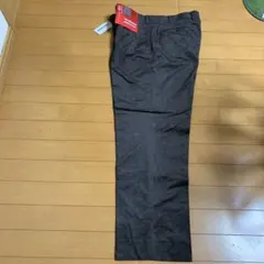 未使用　ソフトタッチ　快適　ニット　パンツ　メンズ　スラックスのサムネイル
