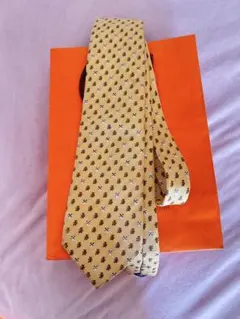 Item thumbnail for item 37697989-1443-413b-883b-21da2ac43ec0