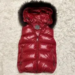 美品✨デュベティカ　Goccia　ダウンベスト　フード　ファー　紫　2way DUVETICAデュベティカ ダウンベスト ファー付 レディース std051