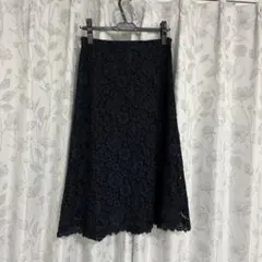 グローバルワーク レースフレアスカート 黒　Mサイズのサムネイル