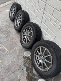 スタッドレスタイヤ　ホイールセット 195/65 R15 5スポーク