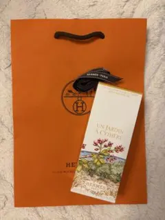 HERMES UN JARDIN A CYTHERE ボディシャワージェルのサムネイル