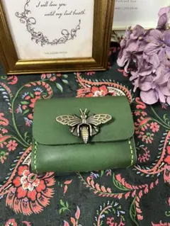 本革蜂金具ミニポーチ フレークシール 小物入れ