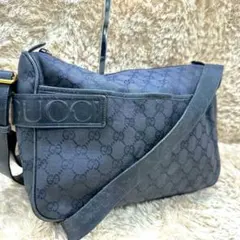 Item thumbnail for item 2dca6bc7-d1d0-4bf3-b5d9-ab9a776609d3