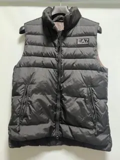 最終値下げ　　EA7 ブラック ダウンベスト