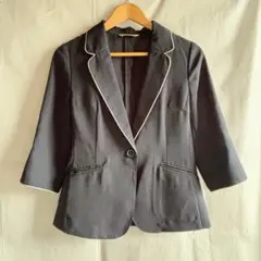 オフィスカジュアル テーラードジャケット