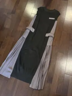 sacai ワンピースのサムネイル