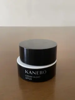 KANEBO クリームインデイ　旧品のサムネイル