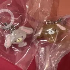 サンリオ　ゆるっと　めじるしアクセサリー　しろうさ　くろうさ　ガチャ