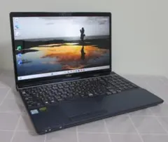 富士通ノートPC Corei7 メモリ16GB、ブルーレイ、バッテリー97%のサムネイル