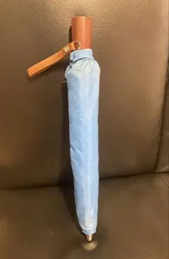 折りたたみ傘 木製ハンドル 水色