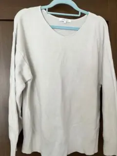 グローバルワーク　スッキレイVネックプルオーバー　M GLOBAL WORK