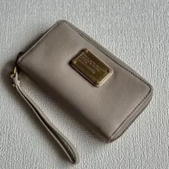Marc by Marc Jacobs 長財布 ベージュ