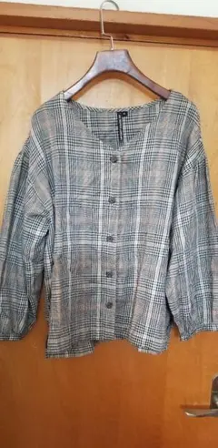 お値下げ中♪大きいサイズ♪グレンチェック柄バルーンスリーブシャツ