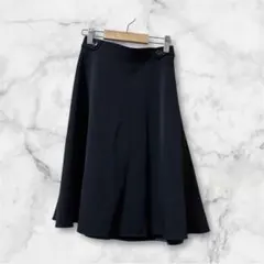 美品 ベアトリス フレアスカート 日本製 34 ブラック フォーマル オフィスのサムネイル