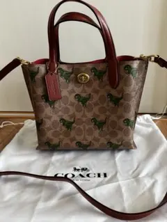 未使用級✨コーチ ウィロー トート24 シグネチャー レキシー 定価7万円