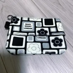MARY QUANT フラワーポーチ