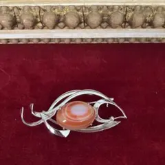 ★フランス　蚤の市　ヴィンテージ ブロカント　美しいオレンジメノウブローチ★