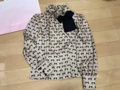 エムズグレイシー　おリボン柄　ブラウス
