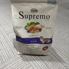 Nutro Supremo 小型犬用 成犬用 ドライフード3キロ - メルカリ