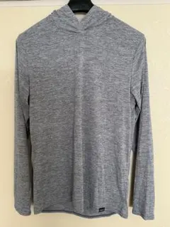 【新品未使用タグ付き】キャプリーンクールデイリーフーディ【Patagonia】