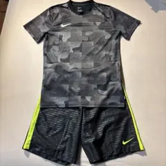 NIKE サッカーウェア 上下セット