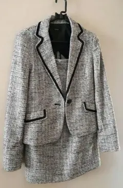 フォーマルスーツ