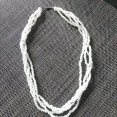 パールビーズ　4連ネックレス