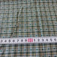 チェック柄の綿生地　約110✕55cm　273