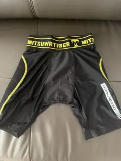 MITSUWATIGER REVOLTIGER スライディングパンツ 150