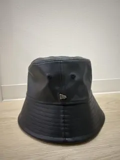 New Era バケットハット 黒 合成皮革