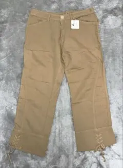 【フェリシモ】麻混 裾レースアップ クロップドパンツ キャメルのサムネイル