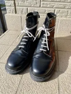 Dr.Martins 8ホール　白紐