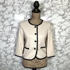 NATURAL BEAUTY BASIC　（M）　ノーカラージャケット　オフ白