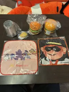 マクドナルド　福袋　サマーチャンスバッグ　スープジャー　扇風機　タオル等