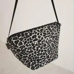 新品未開封 グリーンレーベル ×エルベシャプリエ レオパード柄ビックポシェット