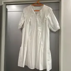 ZARAキッズ　レース半袖ワンピース　ホワイト　13ー14 美品