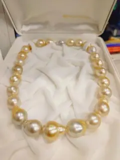 真珠ネックレス 約12.8〜16.3mm 鑑定書付き