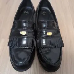 ZARA ザラ フラットローファー メタルディテール