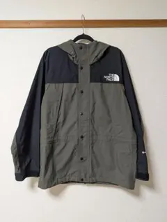 THE NORTH FACE　マウンテンパーカー