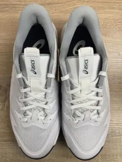 新品、未使用！　アシックス　UNPRE ARS LOW 2 バッシュ　25.0