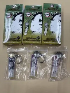 2025年最新】鬼殺隊服ボタン付きアクリルチャームコレクションの人気