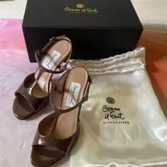 新品未使用　Comme il faut Buenos Aires ヒールサンダル ALL ITEMS – Comme Il Faut Japan