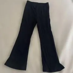 キッズ　フレアパンツ　ブラック　110センチのサムネイル