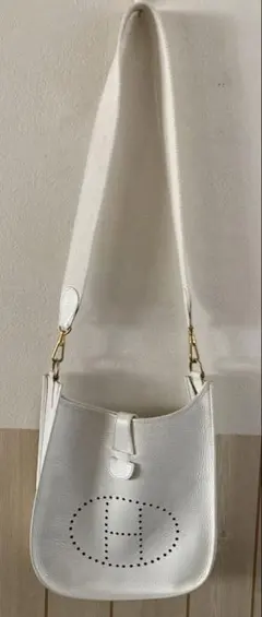 HIGH-CLASSハイクラス　レザーショルダーバッグ　ホワイト　エブリン re-hig-sh-w-00002_3.jpg