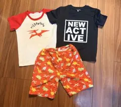 恐竜柄ショートパンツとTシャツセット