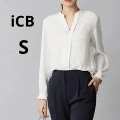 美品 iCB オンワード樫山 S 洗える UVケア キーネックブラウス 長袖のサムネイル