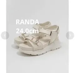 RANDA コンビマテリアル ビジューバックルサンダル （IVORY）のサムネイル