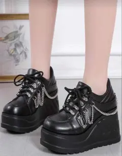 SHEIN 厚底スニーカー