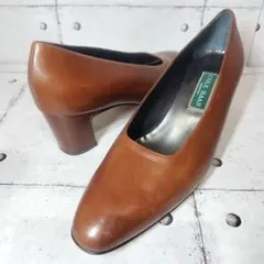 Item thumbnail for item 416cb351-a683-4150-9d7e-689b813de18b